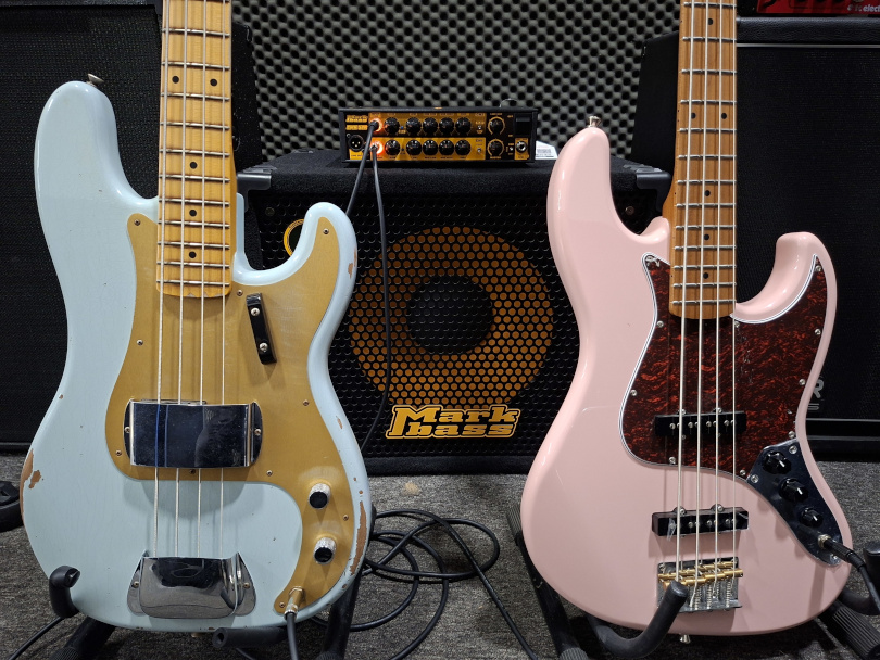Kombinoval jsem dvě baskytary – Jazz Bass od JET Guitars a Fender Precision Bass Custom Shop.