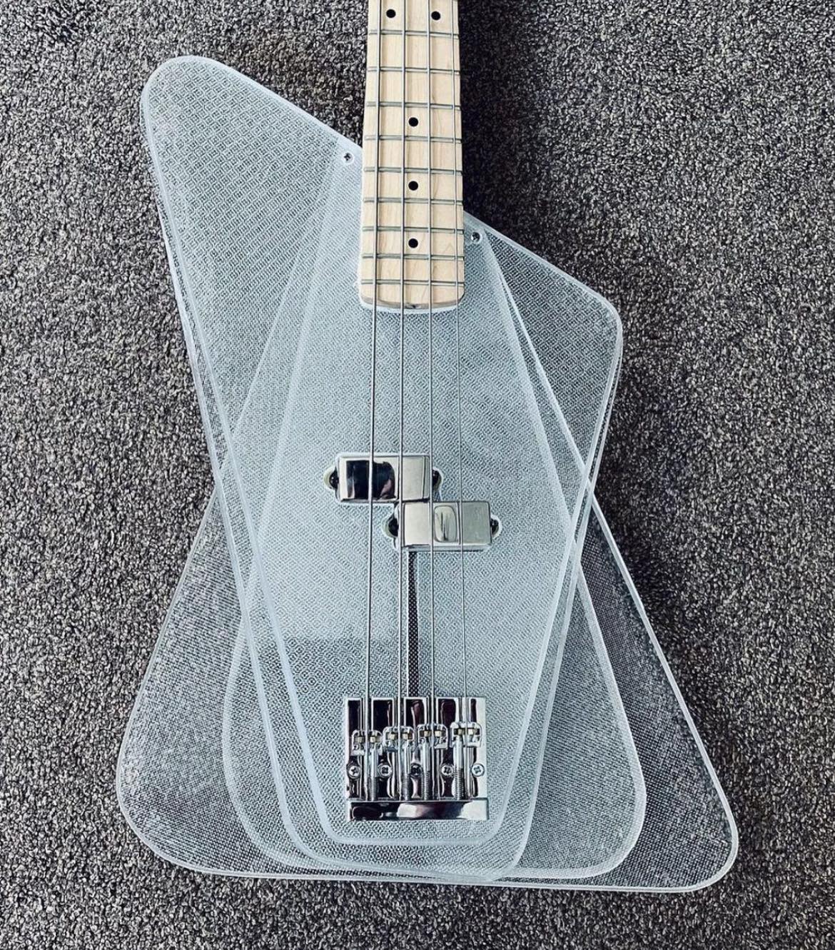 Foto: Instagram Brute Bass guitars