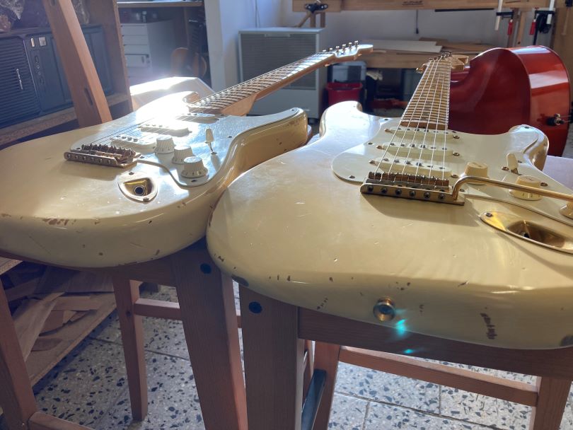 Zaoblené hrany těla dělají ze Stratocasteru velmi pohodlnou kytaru