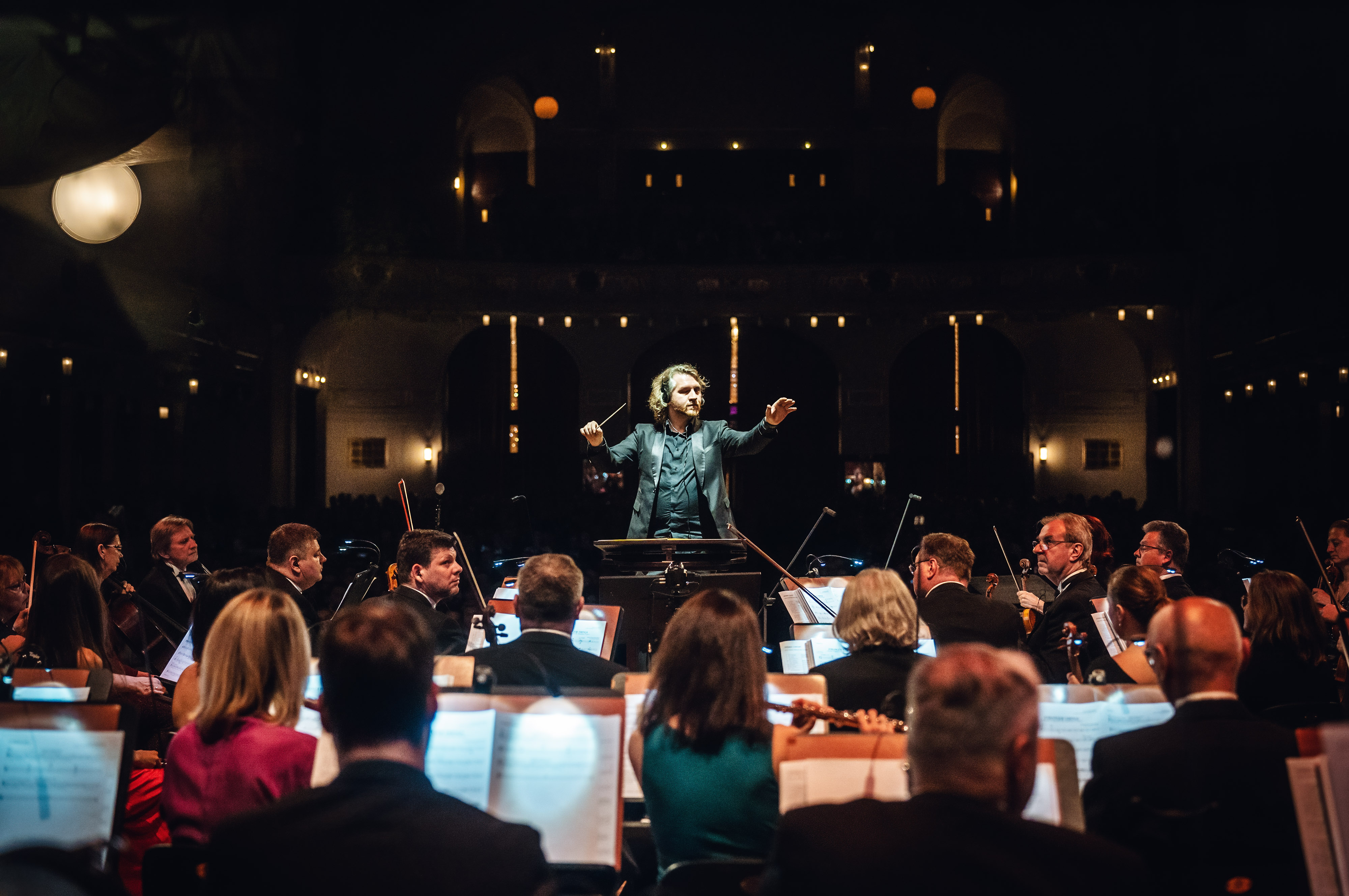 Předání ocenění bylo součástí slavnostního zahajovacího galavečere Composers Summit Prague v Obecním domě. | Foto: Petr Klapper