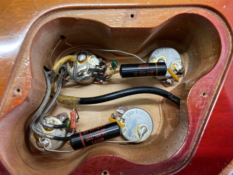 Zapojení Gibson Les Paul