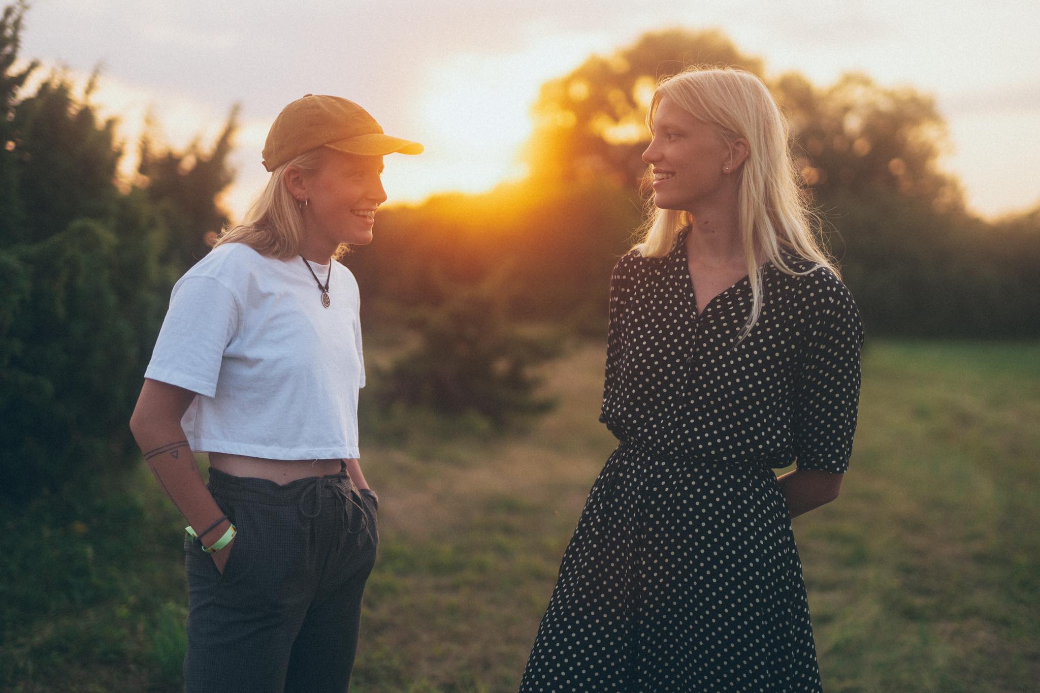 Katariina Kivi a Ann-Lisett Rebane se znají od školy, ale až s hudbou se z nich staly přítelkyně, foto: Ergo Pajuväli