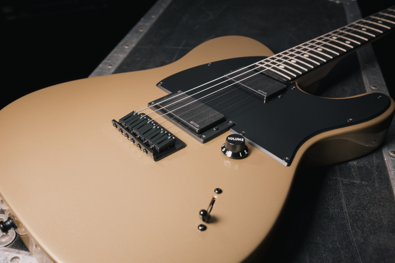 Fender poslal Jim Root Telecaster do limitované verze Shoreline Gold. | Foto: Fender