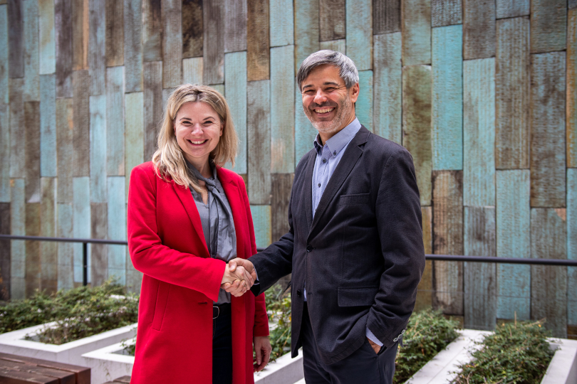 Ředitelkou OAZA je Tereza Landová – na fotce s Martinem Součkem, ředitelem Odboru digitalizace a informačních systémů Národního muzea. | Foto: archiv OAZA