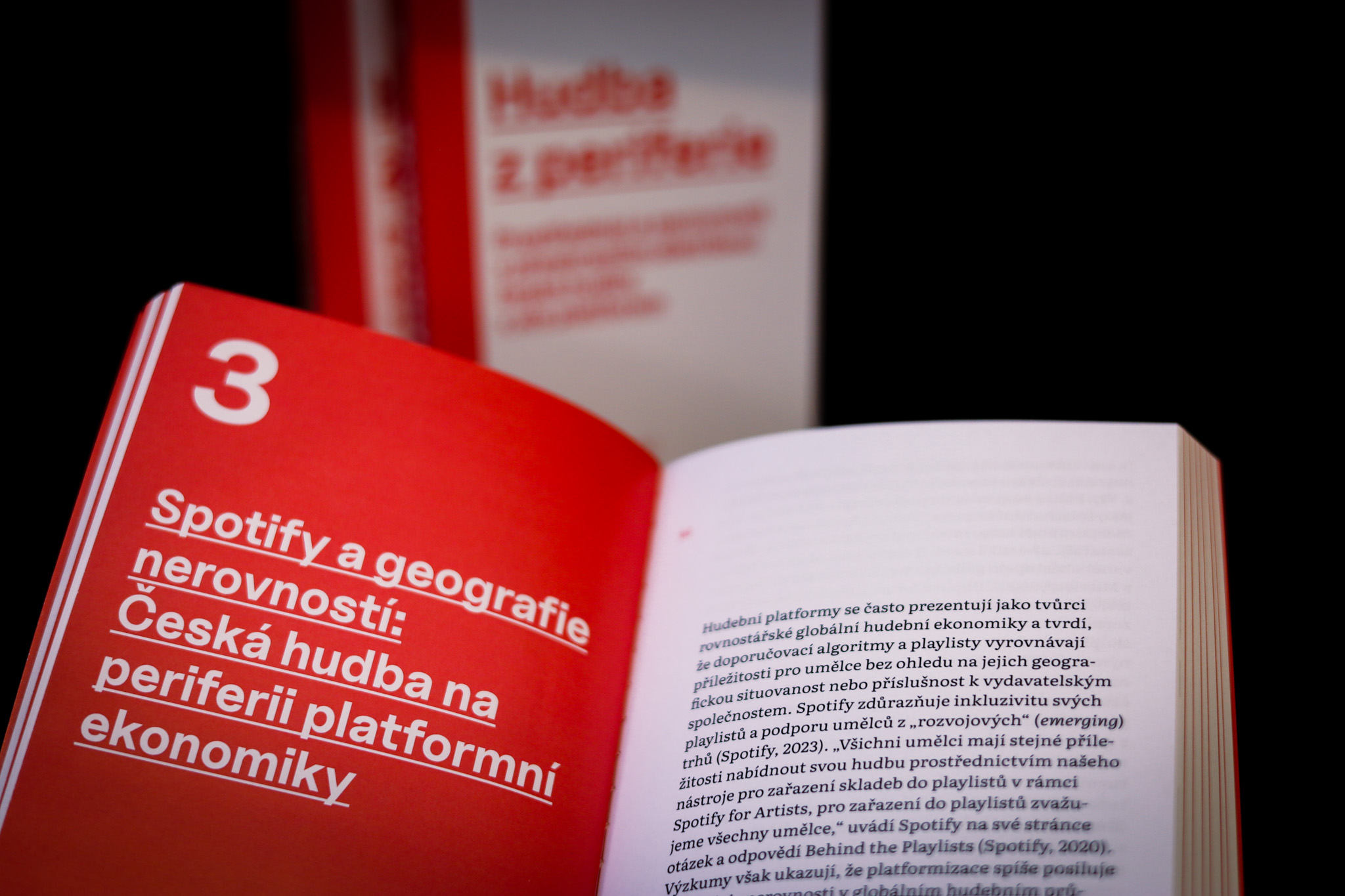 Jedním z klíčových témat knihy je viditelnost českého repertoáru na streamovacích službách. | Foto: UPOL