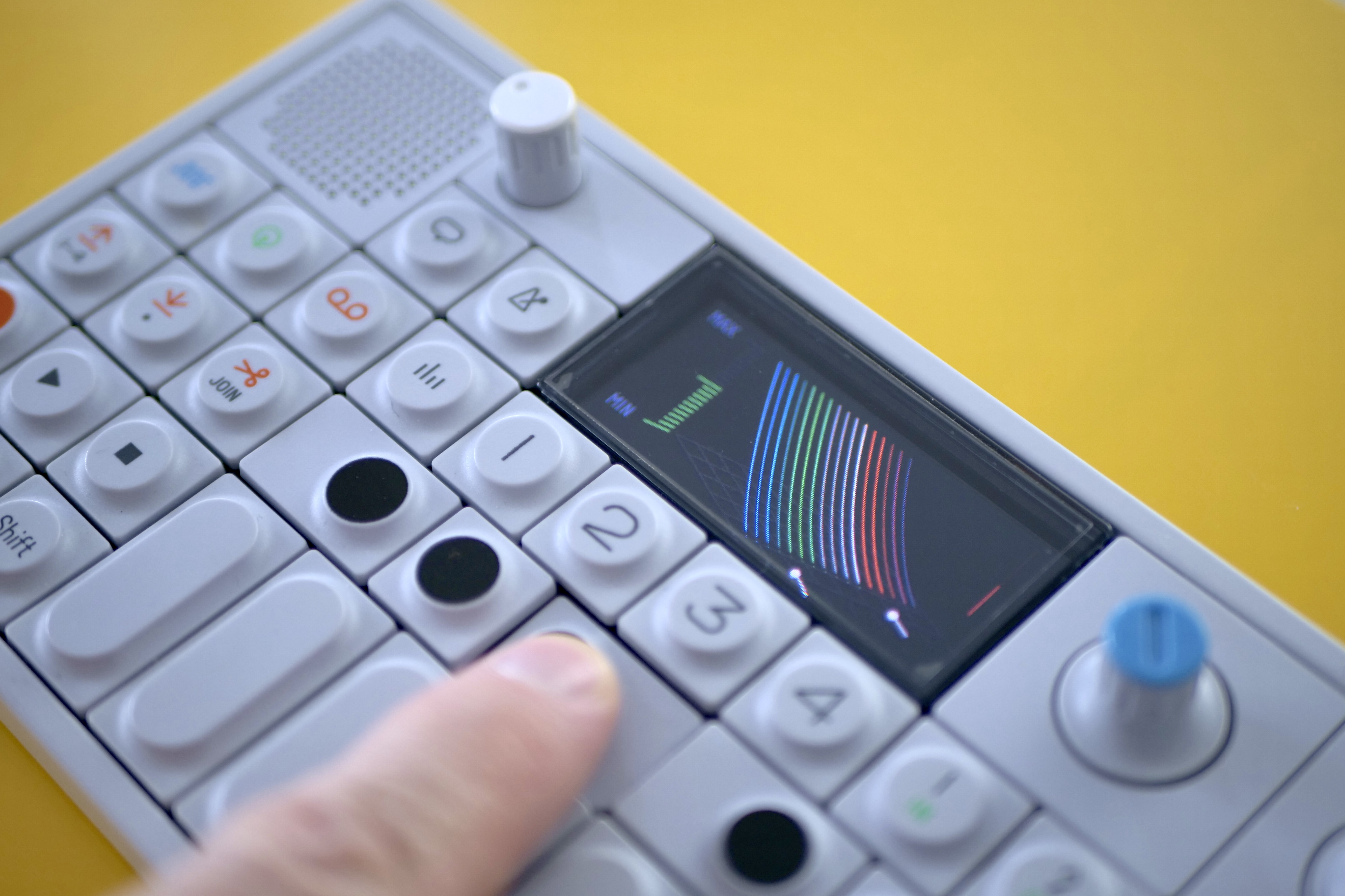 String na OP-1