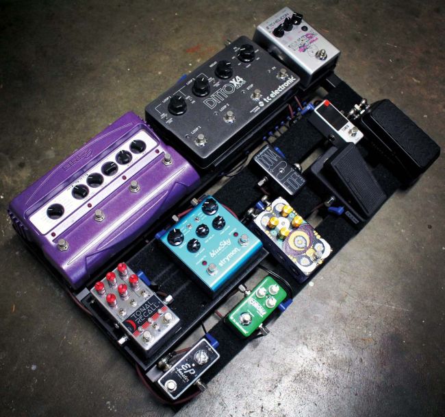 Pedalboard | Foto: Guitarworld.com, Chance Hayden  