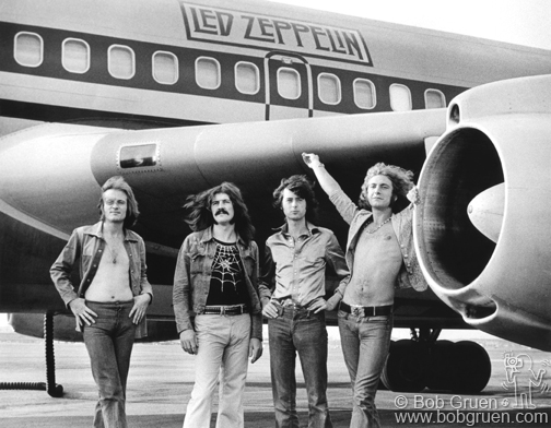 Led Zeppelin, 1977