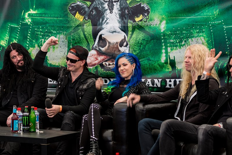 Arch Enemy, zdroj: Wikipedia, foto: Andreas Lawen, Fotandi Arch Enemy, zdroj: Wikipedia, foto: Andreas Lawen, Fotandi