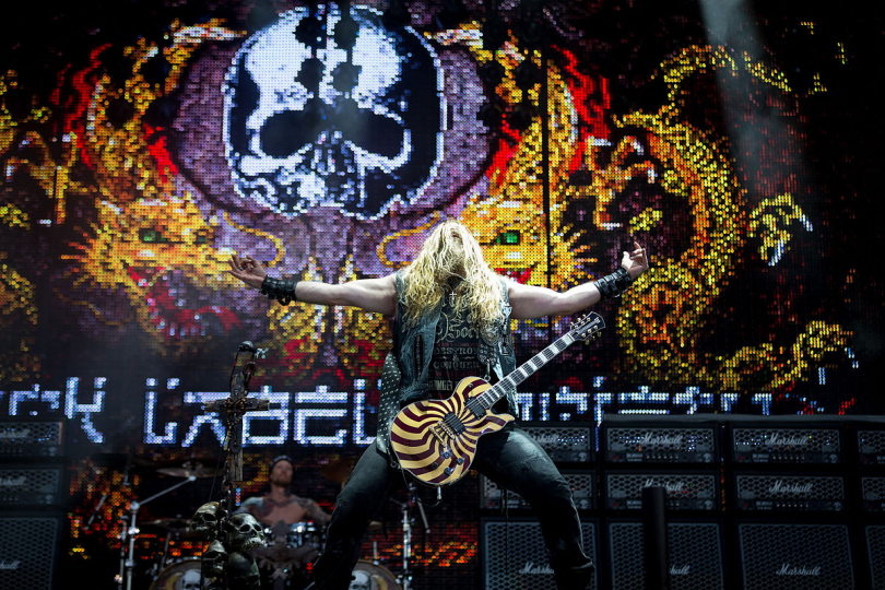 Zdánlivě nesourodá směs metalu a lyrické baladičnosti tu má řád a smysl. | Foto: Andreas Lawen