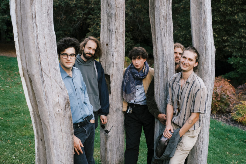 Silná touha dělat krásné věci? Na nové desce Island Mint je cítit z každé skladby, že se tahle touha naplnila. | Foto: archiv Island Mint