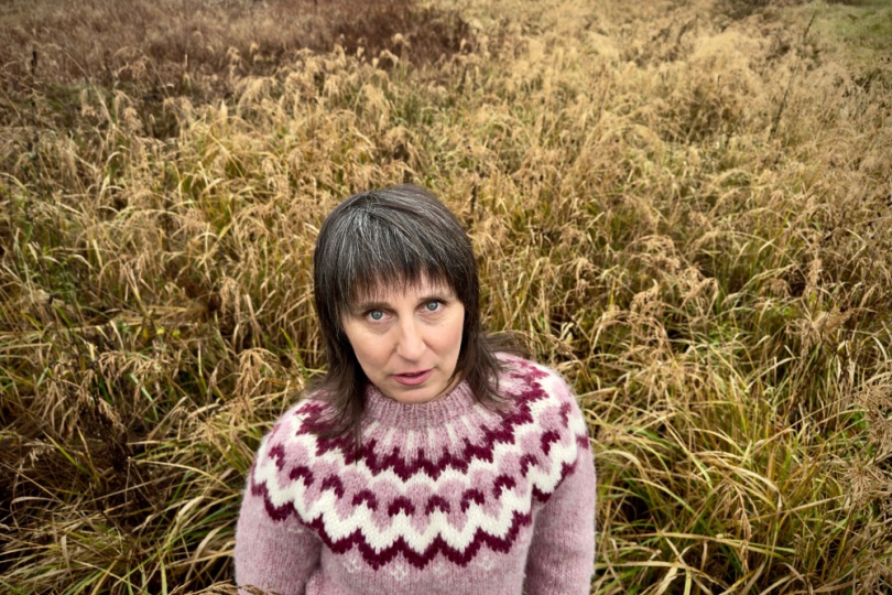 Za psaním vlastních textů jsou osobní zážitky, sny, vzpomínky na konkrétní lidi. Častým motivem je pomíjení a prožitek živé přítomnosti. | Foto: archiv autorky