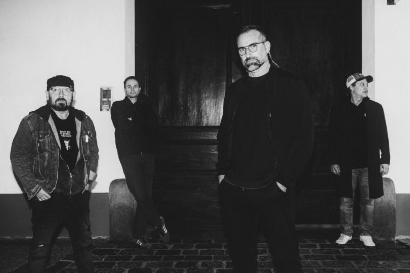 Tlak současné doby dokáže z Korben Dallas vydolovat jeden z jejich nejintenzivnějších momentů. | Foto: Tomáš Čertík