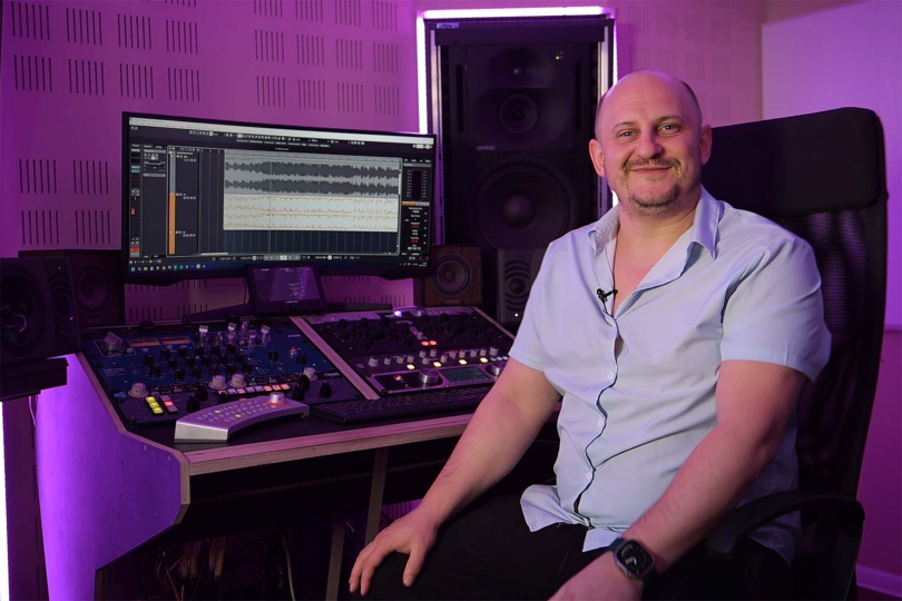 Ve druhém dílu prozkoumáme masteringové studio Ondřeje Žatkuliaka. | Foto: Vladimír Jedlička