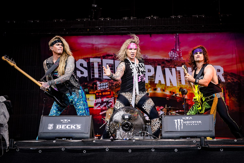 Steel Panther vydali už lepší desky a On The Prowl je v podstatě jen jakousi recyklací, která úplně neurazí, ale ani nenadchne. | Foto: Markus Felix (Wikimedia Commons)