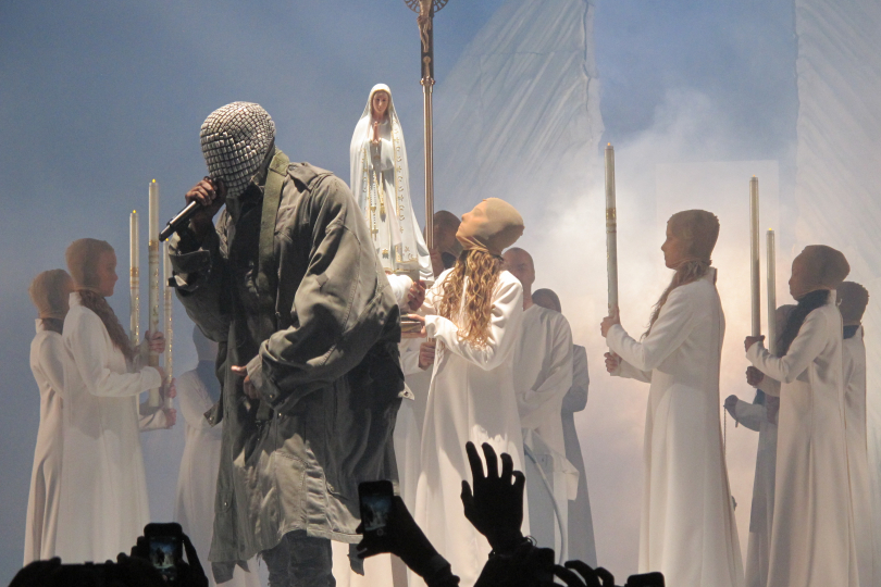 Kanye West jako Yeezus před sedmi lety ve Verizon Center | Foto: Peter Hutchins