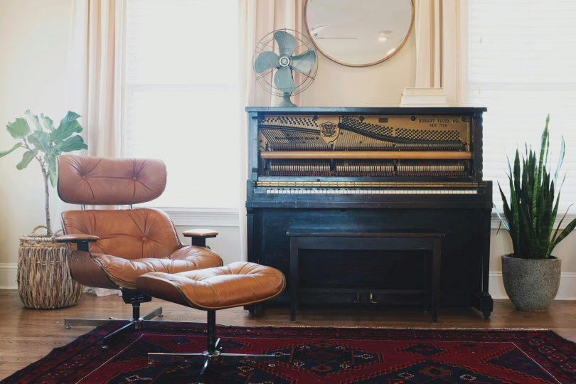 Hudba je lék. A nemyslíme to jenom jako metaforu. Opravdu se hudbou dají léčit různé druhy nemocí v rámci hudební terapie. Foto: Lauren Mancke (Unsplash) Hudba je lék. A nemyslíme to jenom jako metaforu. Opravdu se hudbou dají léčit různé druhy nemocí v rámci hudební terapie. Foto: Lauren Mancke (Unsplash)