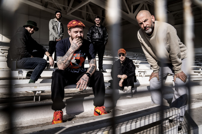 Kato na Nekorektu dokazuje, že chytrý rap může být i po dekádách ostrý, vtipný a nepříjemně přesný. | Foto: Marek Musil