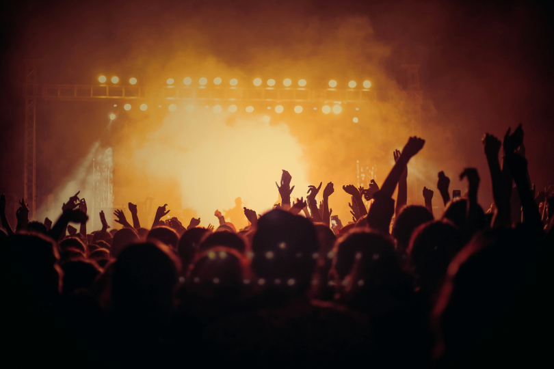Nemusíte mít hotový projekt, stačí chuť tvořit a nápad, který chcete posunout dál. | Foto: Austin Neill, Unsplash Nemusíte mít hotový projekt, stačí chuť tvořit a nápad, který chceš posunout dál. | Foto: Austin Neill, Unsplash