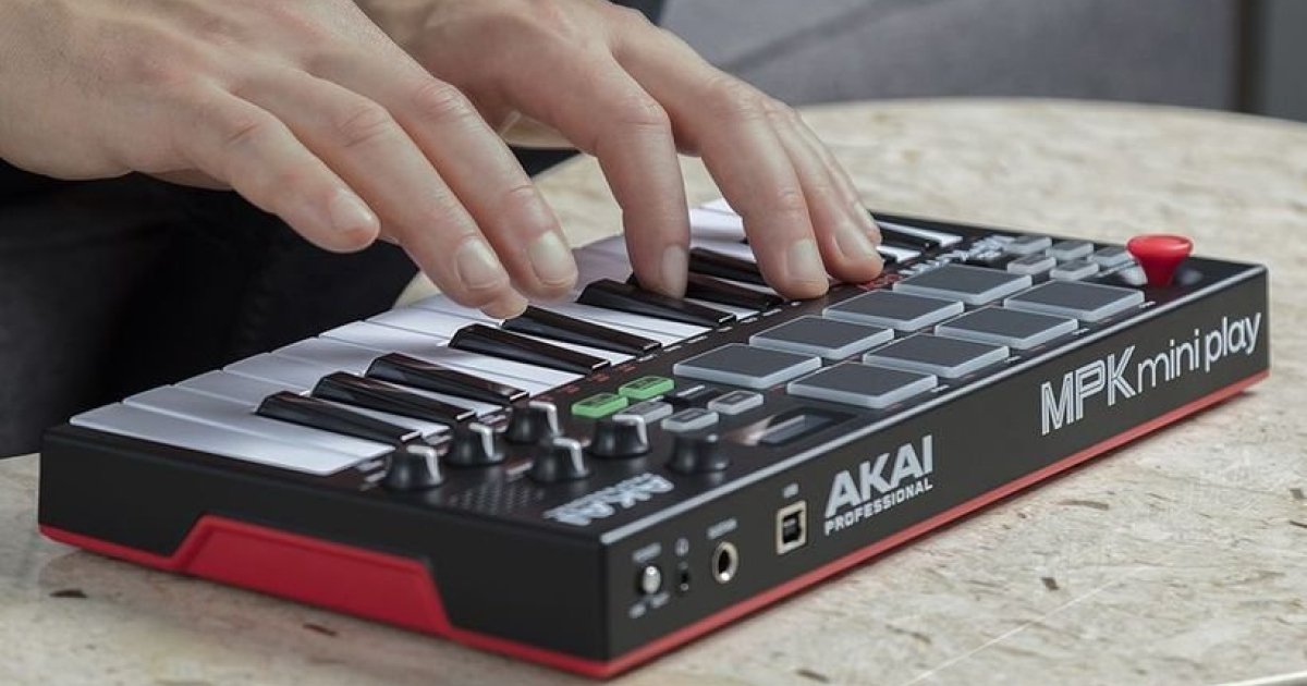 Mpk Mini Vs Mpk Mini Play