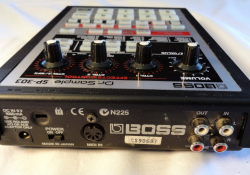 Boss SP-303