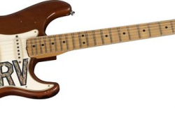 Kytara Fender Stratocaster Stevie Ray Vaughana