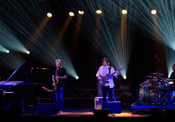 Yellowjackets - Jazztage, Leverkusener 2015