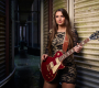 Fenomenální kytaristka Ally Venable má ve svých pouhých čtyřiadvaceti letech na kontě pět řadových alb a množství cen. | Foto: TIno Sielin