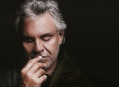 Dokument Andrea Bocelli: Because I Believe je lekcí v budování autentické hudební identity, která osloví publikum napříč žánry. | Foto: Aerofilms