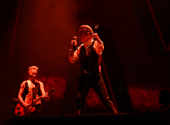 Depeche Mode: M se stává místem setkání, kde se bolest, vzpomínky, radost i tanec prolínají do něčeho hluboce lidského a zároveň spirituálního. | Foto: Toni Francois
