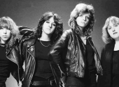 Girlschool definovaly ženský rock'n'roll, přesto na ženskou stránku nesázely a primárně za sebe nechaly mluvit písničky. | Foto: Fin Costello / Redferms