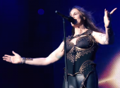 Nightwish naznačují jedno z možných východisek, jak se bez koncertů živit hudbou | Foto: youtube.com