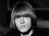 Brian Jones v roce 1965. | Foto: Wikimedia Commons