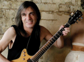 Malcolm Young, zdroj: YouTube