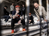 Kato na Nekorektu dokazuje, že chytrý rap může být i po dekádách ostrý, vtipný a nepříjemně přesný. | Foto: Marek Musil