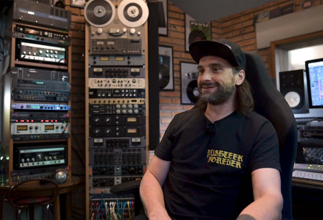 Máte pocit, že je naše scéna nudná? Projeďte si seznam kapel, které v Golden Hive natáčejí. | Foto: Vladimír Jedlička