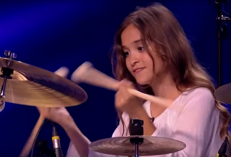 Nikoleta Šurinová, zdroj: YouTube Nikoleta Šurinová, zdroj: YouTube