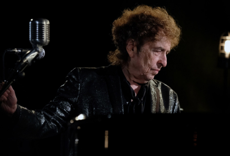 Autenticitě bluesových skladeb přispívá Dylanův chraplavý hlasový projev | Foto: Francesco Donadio