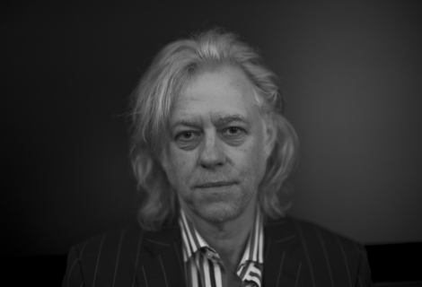 Irského zpěváka Boba Geldofa si každý bude pamatovat nepochybně jako aktivistu, zejména bojovníka proti hladomoru v Africe. | Foto: Alfred Weidinger | CC BY 2.0 Deed