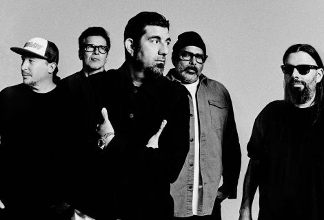 Nová deska Deftones Private Music potvrzuje, že i po dekádách na scéně dokáže kapela překvapovat. | Foto: Live Nation Nová deska Deftones Private Music potvrzuje, že i po dekádách na scéně dokáže kapela překvapovat. | Foto: Live Nation