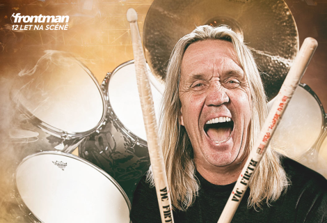 Magickým osvětlovačem všeho dění na podiu může být i bubeník, když za tímto účelem využije tomy na bicí soupravě. Typický příkladem byl Nicko McBrain z Iron Maiden. | Foto: Joby Sessions