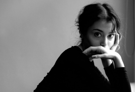 Velmi osobní, tíživý projev Marie April, letošní držitelky ocenění Objev roku, patřil k nejintimnějším chvílím večera. | Foto: Jaroslav Lekeš 