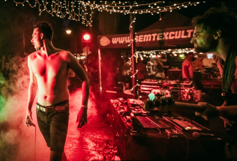 Součástí programu Průběžného festivalu Vinyla 2020 je i dvojice P/\ST | Foto: Milan Chromý Součástí programu Průběžného festivalu Vinyla 2020 je i dvojice P/\ST | Foto: Milan Chromý