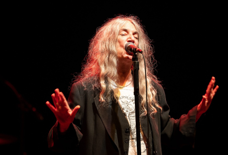 Výrazný autorský podíl na hitu Dancing Barefoot z alba Wave od Patti Smith má náš krajan Ivan Král. | Foto: Live Nation 