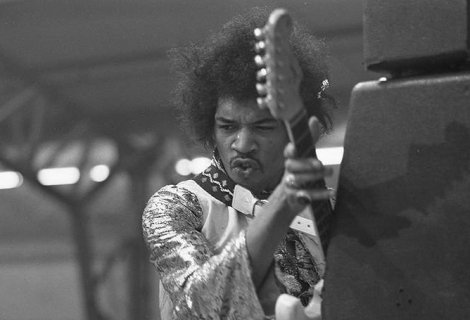 Jimi, mistr zpětné vazby