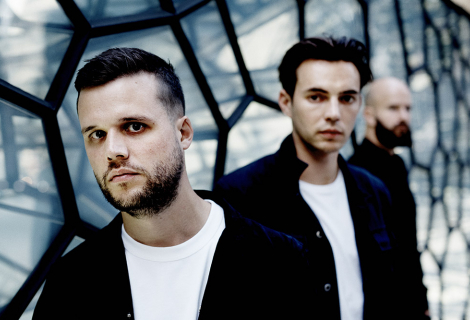 White Lies, zdroj: D Smack U White Lies, zdroj: D Smack U