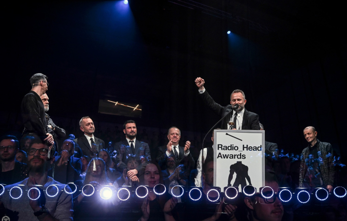 Bez ladu a skladu na Radio_Head Awards. Normalizace nezačíná zákazem. Začíná vypínáním nepohodlných hlasů. | Foto: Michal Dzubina, Floe Photography