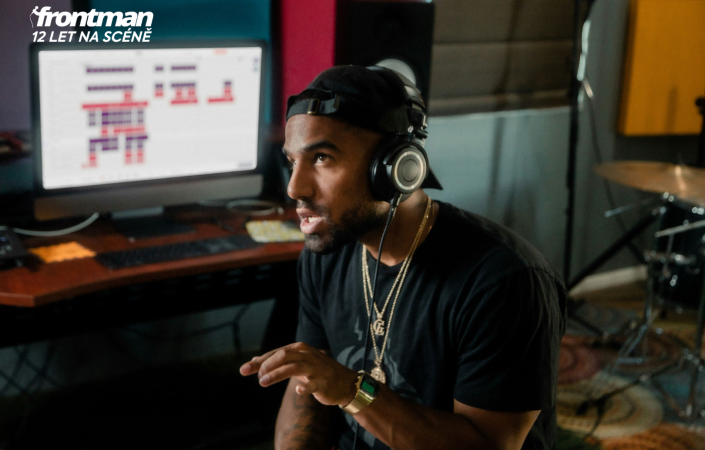 Jak zvládáte omezení ve svém životě? Co kdybyste měli pouze 30 minut denně na cvičení na kytaru? A umíte cvičit bez nástroje v ruce? | Foto: Soundtrap (Unsplash) 