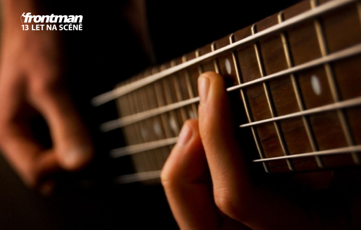 Vyvarujte se ostrých úhlů vašeho zápěstí. | Foto: Pxhere