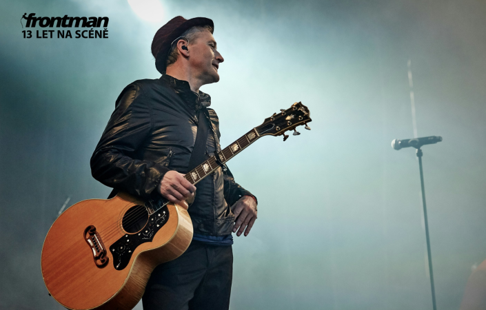 Láska, smrt, revoluce nebo jen bezstarostná párty? Tohle jsou témata, bez kterých by většina hitů vůbec nevznikla. | Foto: Debby Hudson (Unsplash) 